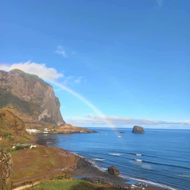 Madeira: Surfing Lessons with AMAZING instructors - FAQ
