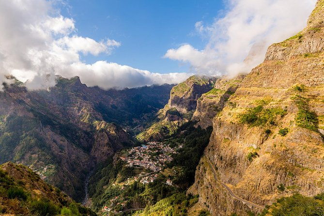 madeira-valley-of-the-nuns-tour