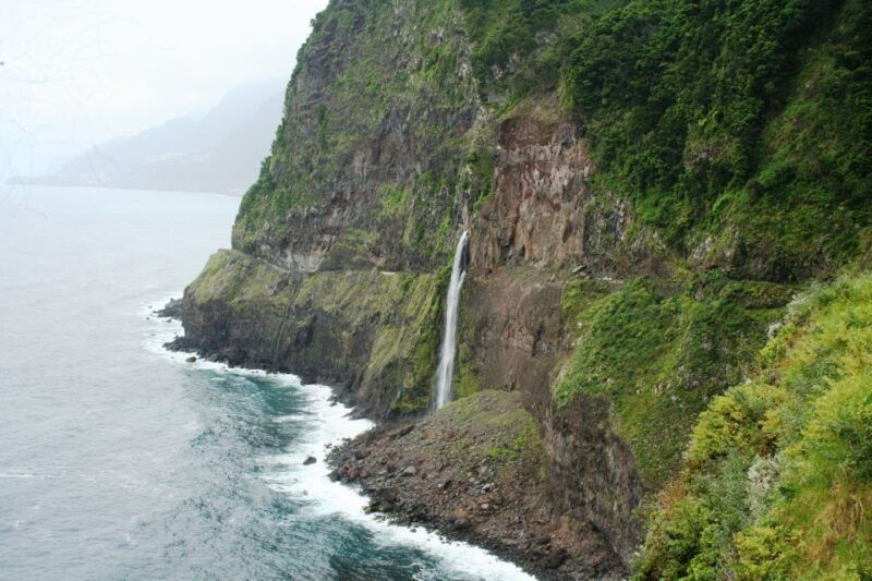 madeira-west-tour-with-porto-moniz-and-volcanic-pools