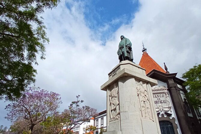 madeira-wine-tasting-and-funchal-city-tour-2