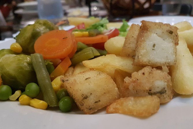 madeiran-traditional-dinner