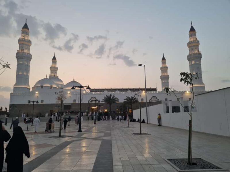 Madina: Guided Tour of the City's Historical Sights - Key Points