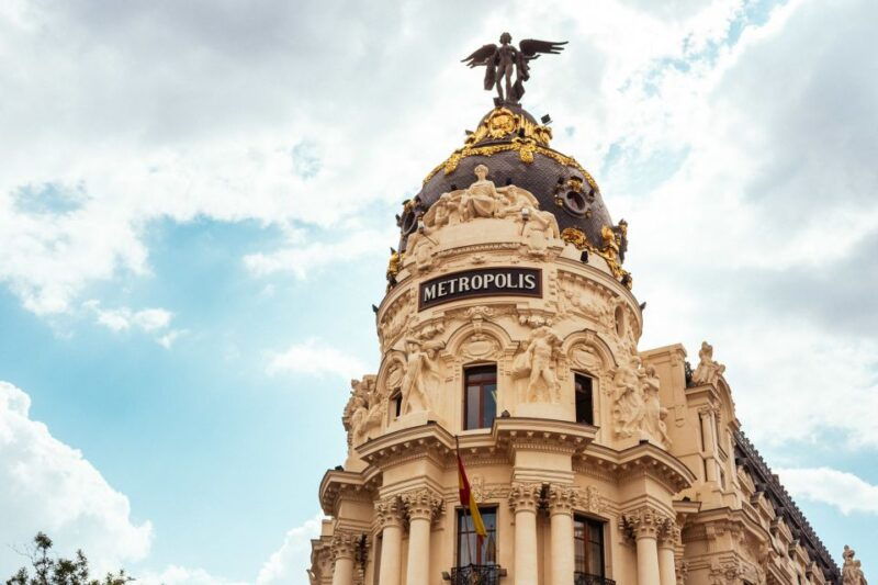 madrid-1-5-hour-private-kick-start-tour-with-a-local