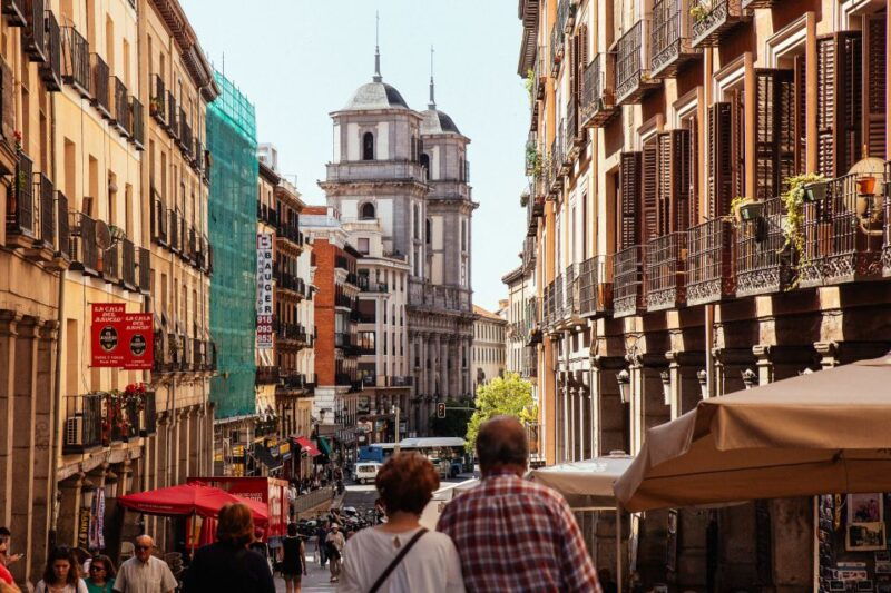 madrid-1-5-hour-private-kick-start-tour-with-a-local