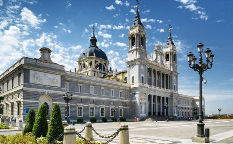 madrid-2-hour-city-highlights-guided-walking-tour