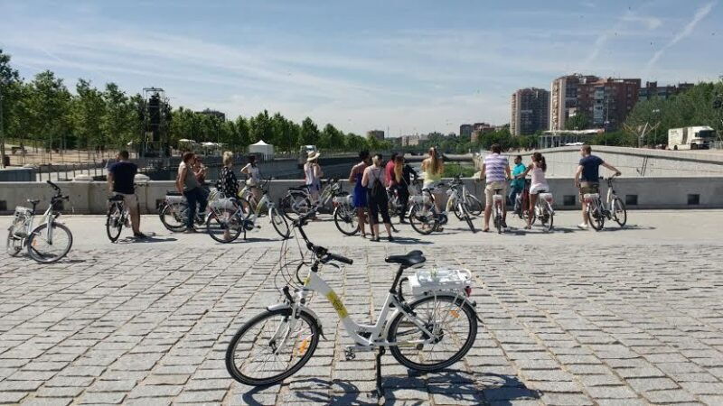 madrid-3-hour-sightseeing-tour-by-electric-bike