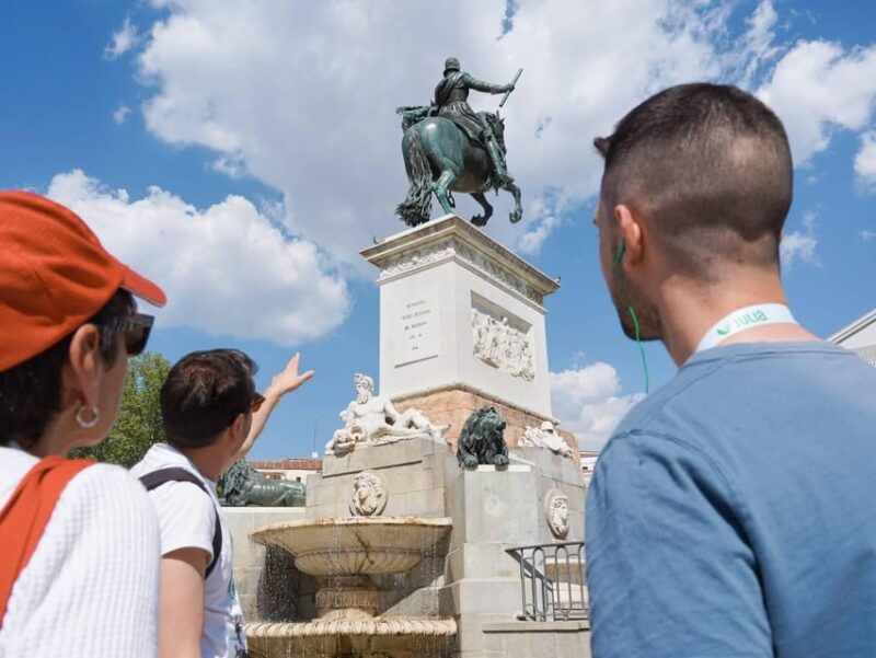 madrid-4-hour-bus-tour-with-royal-palace-admission