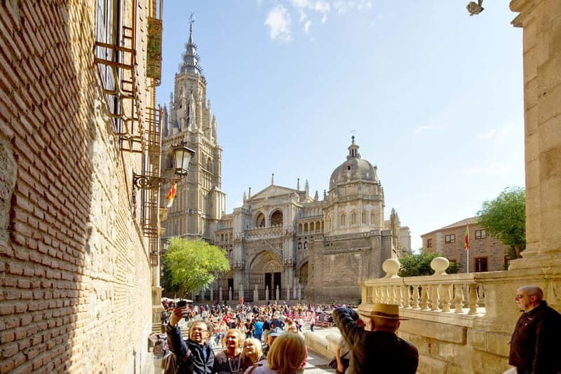 Madrid: 6-Hour Day Trip to Toledo with Guided Walking Tour - What This Tour Offers
