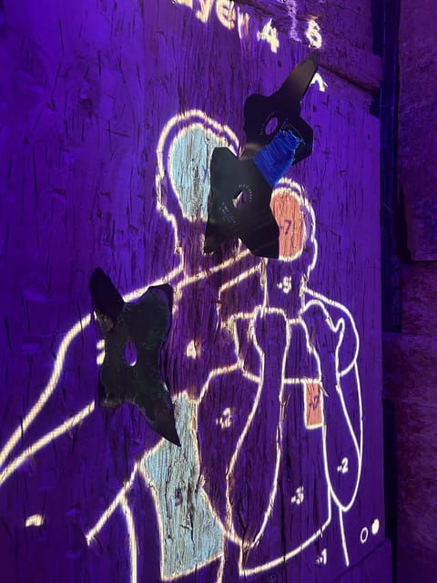 madrid-atocha-interactive-axe-throwing-2h