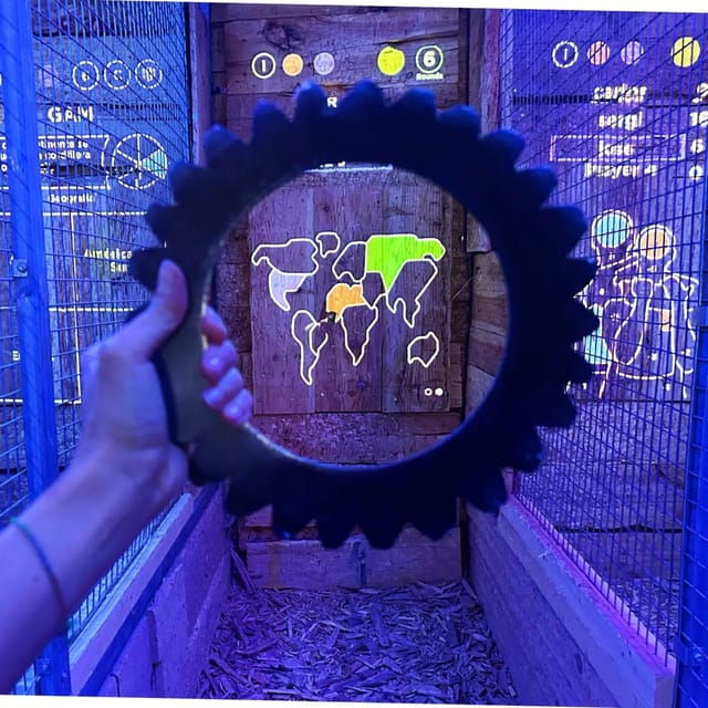 madrid-atocha-interactive-axe-throwing-2h