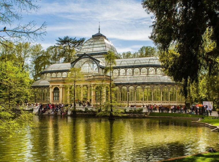 madrid-cibeles-rooftop-retiro-park-guided-walking-tour