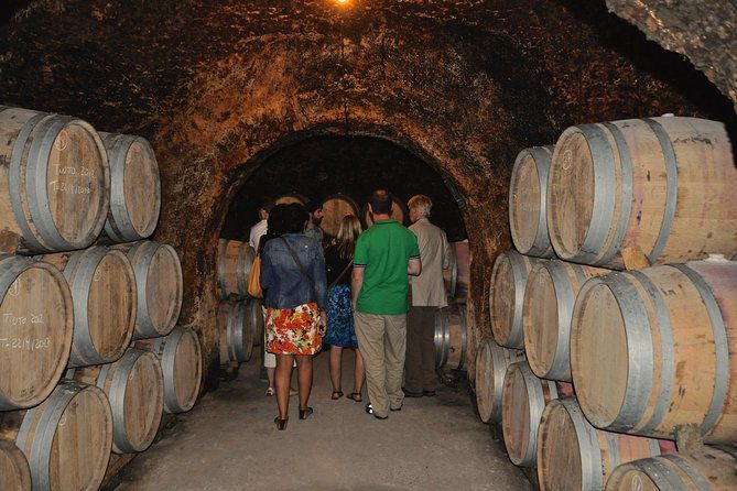 madrid-countryside-wineries-guided-tour-with-wine-tasting