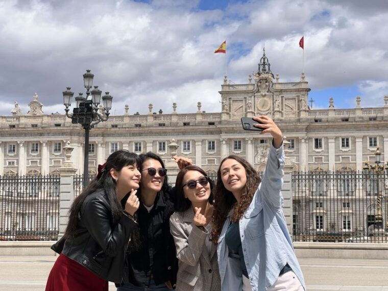 madrid-day-tour-with-prado-museum-royal-palace-tickets