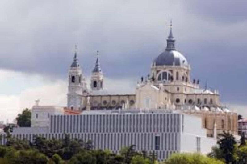 Madrid: Exclusive Skip-the-Line Tour of the Royal Collections Gallery (max. 8) - The Experience in Detail
