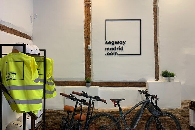 madrid-express-city-center-segway-tour-2