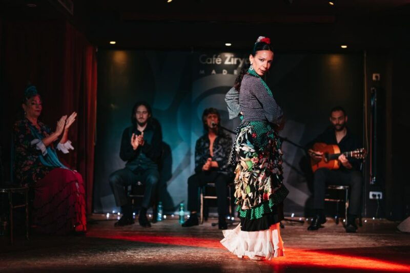 madrid-flamenco-show-at-cafe-ziryab