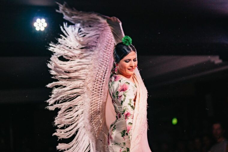 madrid-flamenco-show-at-tablao-las-carboneras