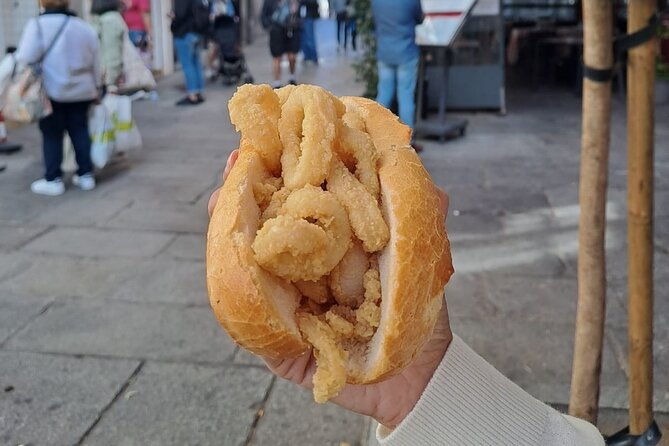 madrid-food-tour-with-tapas-drinks-with-a-local-2