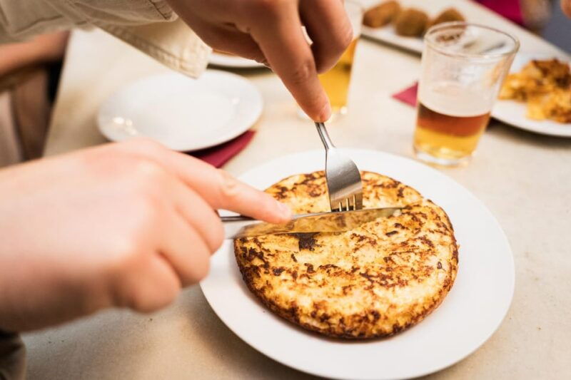 madrid-food-tour-with-tapas-drinks-with-a-local-3