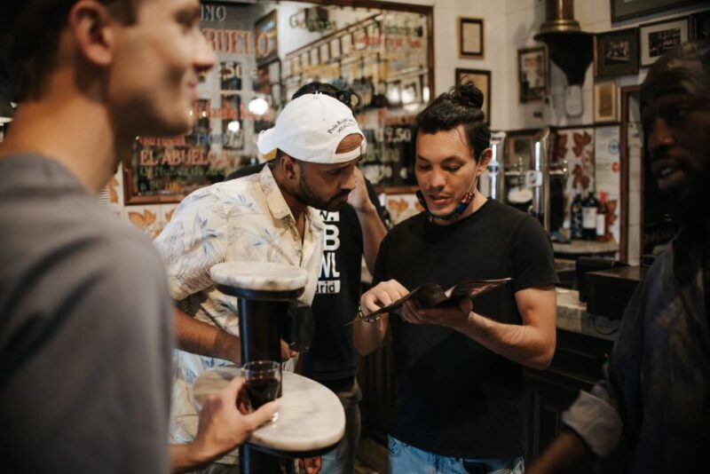 Madrid: Guided Tapas Tour Madrid with Drink and Food - FAQ
