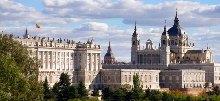 madrid-guided-visit-to-the-royal-palace