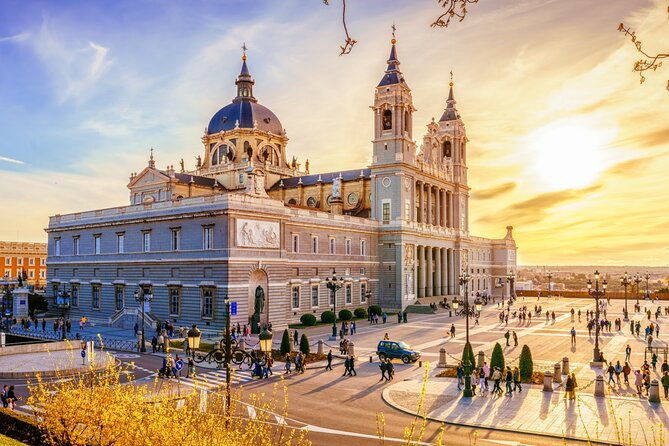 madrid-historic-walking-tour-in-small-group