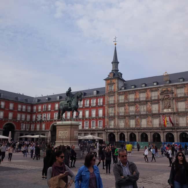 Madrid: La Latina Walking Tour with Tapas and Drink - Frequently Asked Questions (FAQs)