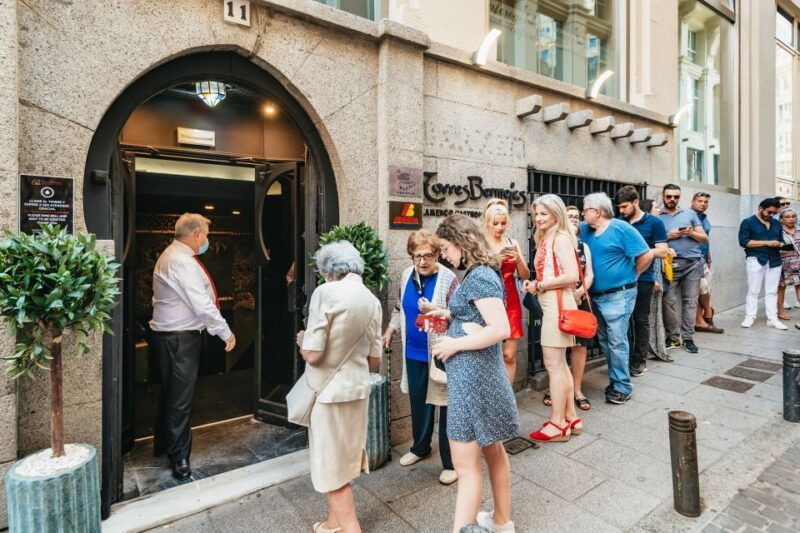 madrid-live-flamenco-show-with-food-and-drinks-options