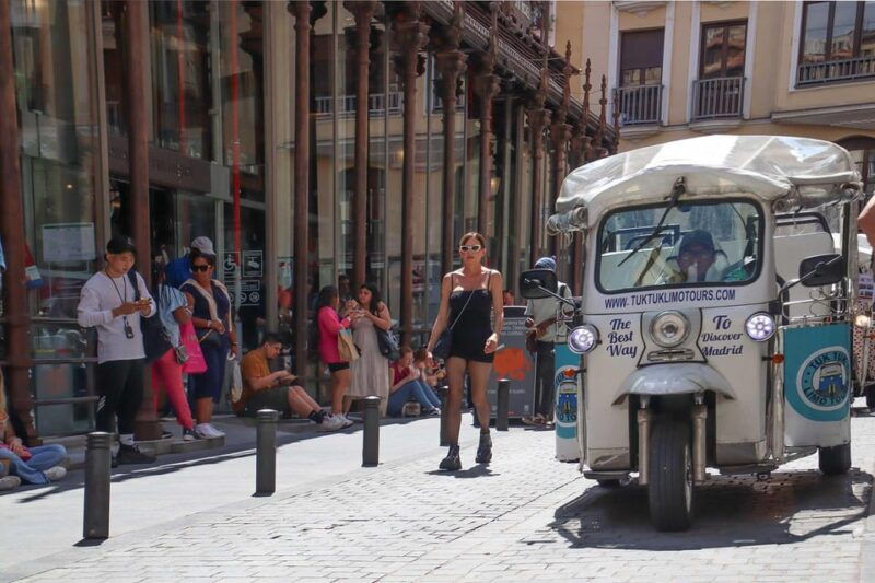 madrid-make-your-own-60-minutes-tuk-tuk-tour
