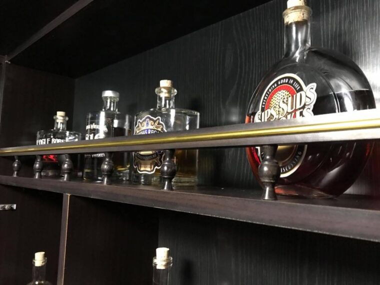 madrid-mobs-cage-escape-room-game