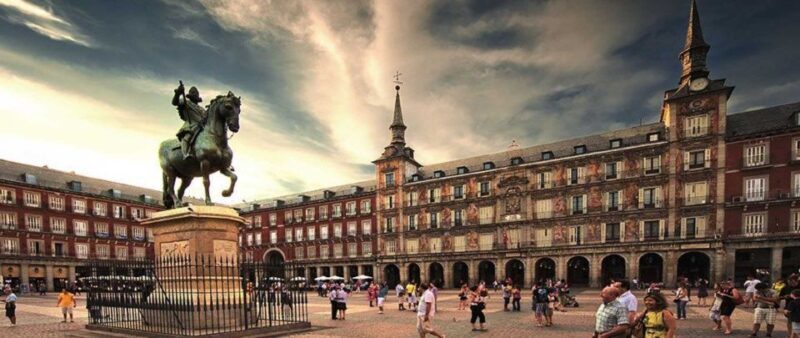 Madrid Old City Guided Walking Tour Semi-Private 12ppl Max - Key Points