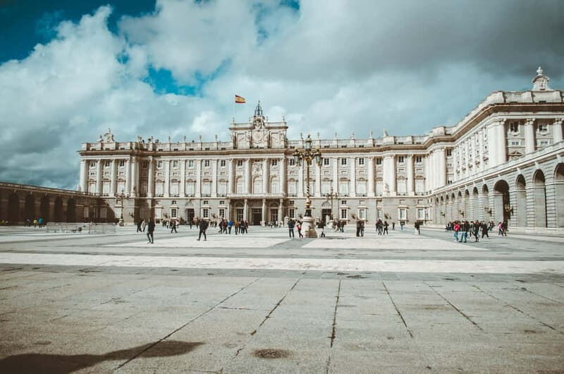 Madrid: Old Town, Poets District, and Royal Palace Tour - FAQ