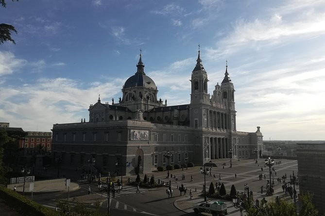 madrid-old-town-walking-tour-with-small-group