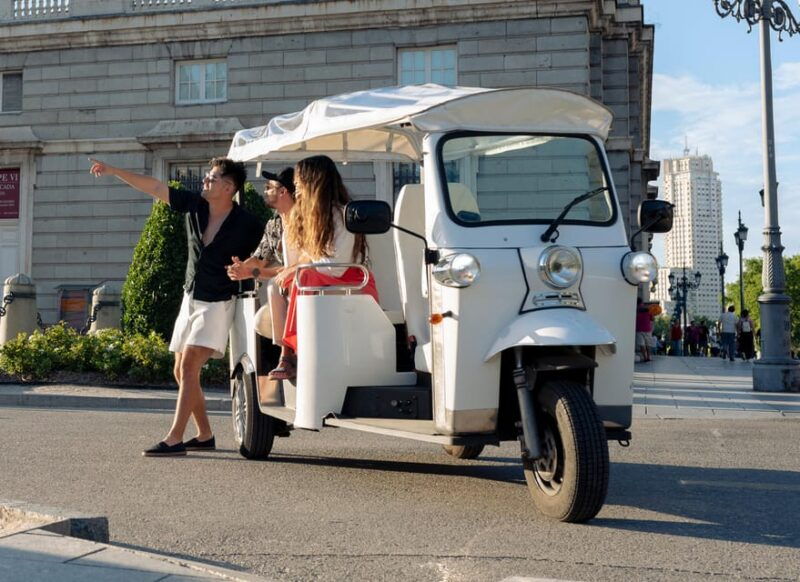 madrid-panoramic-views-in-tuk-tuk