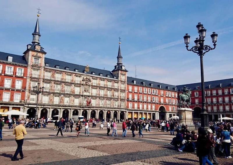 Madrid: Prado Museum and Tapas & Wine Tour with Local Guide - FAQs