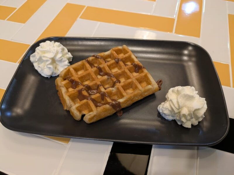 madrid-prison-island-giant-indoor-escape-game-entry-ticket