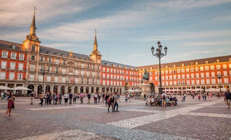 madrid-private-2-hour-city-highlights-tour-with-local