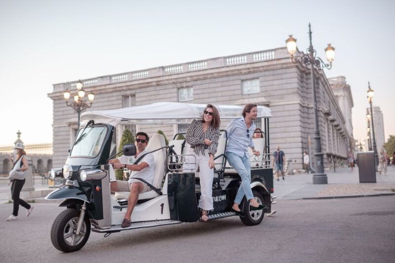 madrid-private-city-tour-by-eco-tuk-tuk