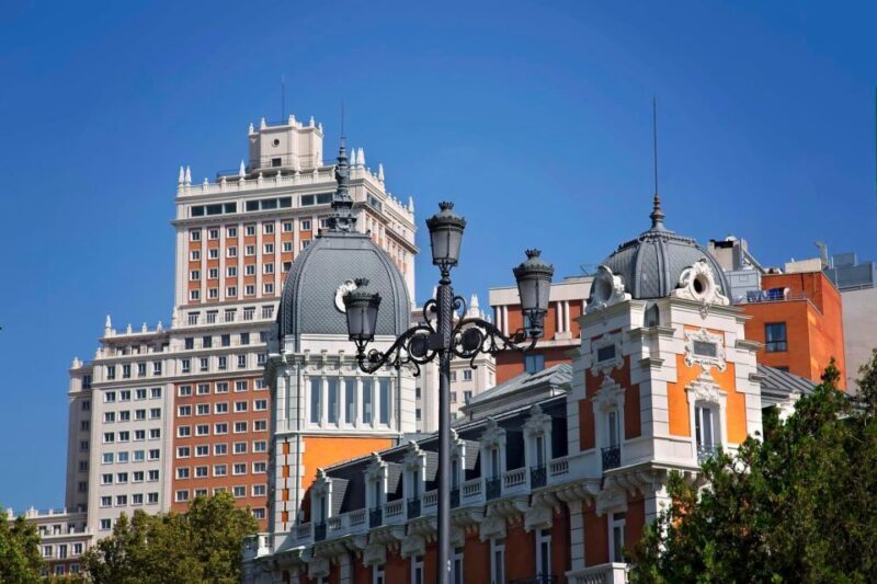 Madrid: Private Exclusive History Tour with a Local - The Sum Up