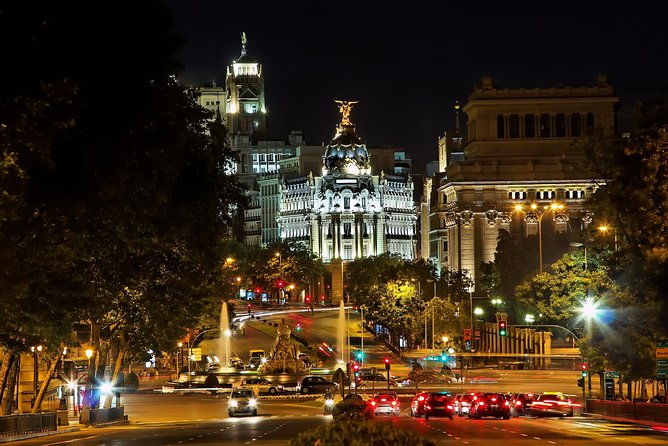 madrid-private-night-walking-custom-tour-with-tapa-and-a-drink