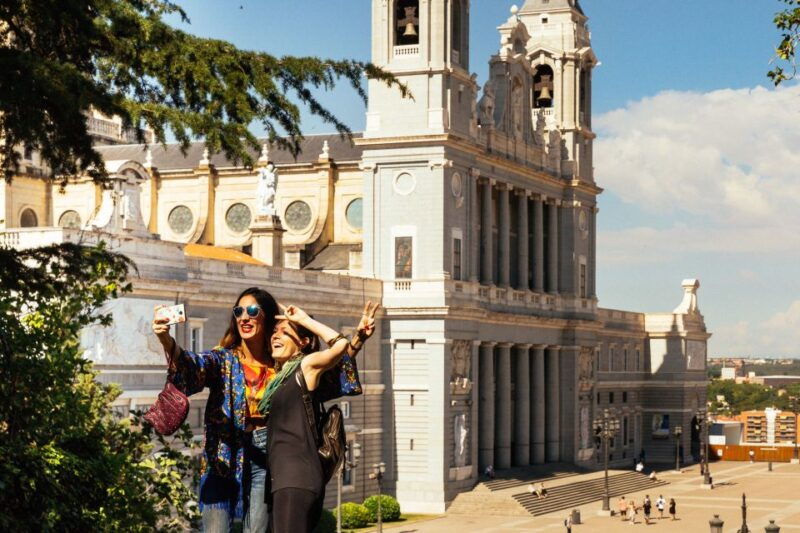 madrid-private-tour-w-locals-highlights-and-hidden-gems