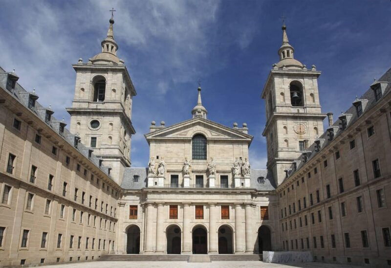 madrid-private-valley-of-the-fallen-monastery-day-trip
