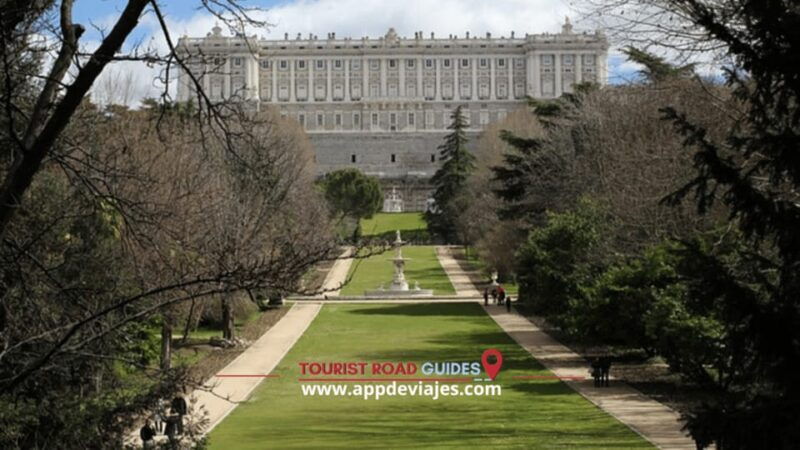 madrid-private-walking-tour-4-hours-with-royal-palace