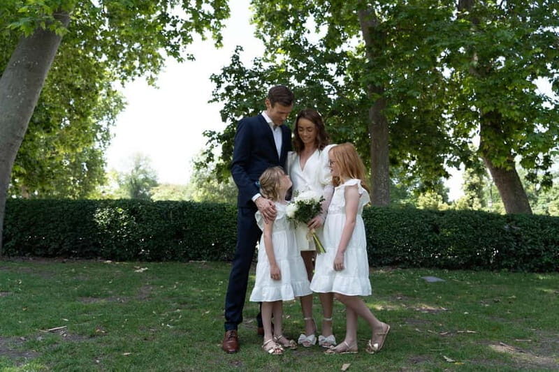 Madrid: Professional photoshoot in the Retiro park - The Sum Up