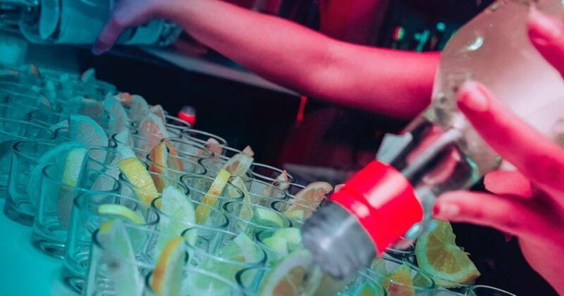 madrid-pubcrawl-bar-route-and-party-in-madrid