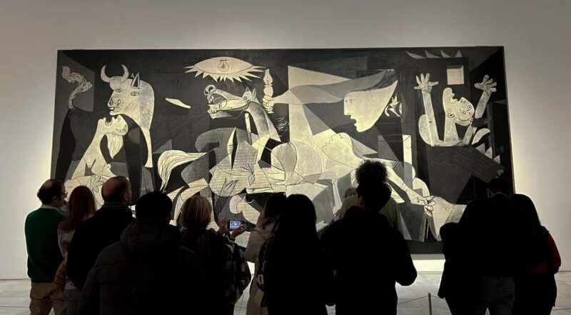 Madrid: Reina Sofía Guided Tour with Skip-the-Line Tickets - Key Points