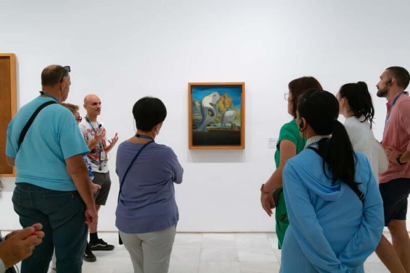 Madrid: Reina Sofía Guided Tour with Skip-the-Line Tickets - A Closer Look at the Experience