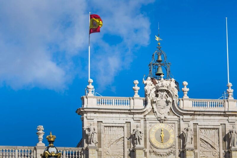 madrid-royal-palace-guided-tour-with-skip-the-line-entry