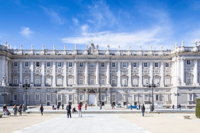 madrid-royal-palace-guided-tour-with-skip-the-line-entry
