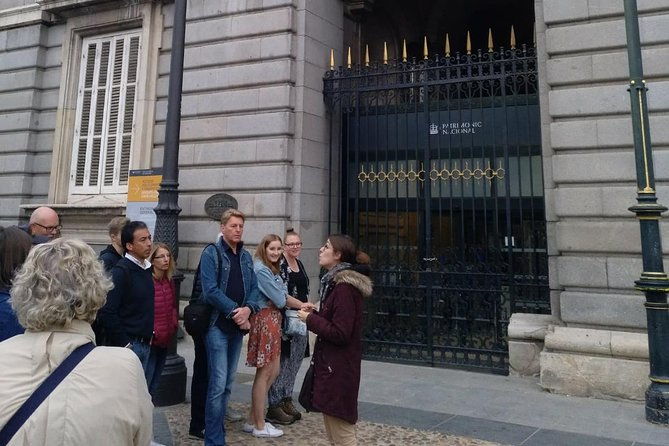 madrid-royal-palace-professional-guided-tour-with-skip-the-line